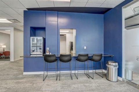 Propiedad comercial en alquiler en Orlando, Florida № 1690896 - foto 17