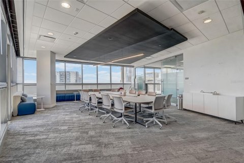 Propiedad comercial en alquiler en Orlando, Florida № 1690896 - foto 7