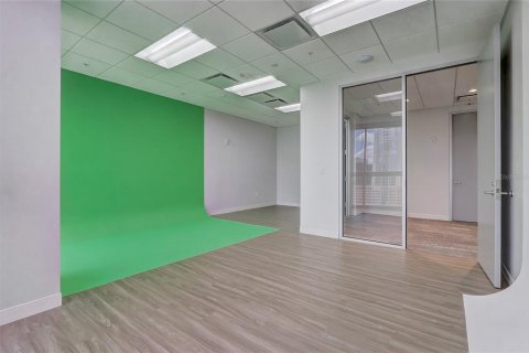 Propiedad comercial en alquiler en Orlando, Florida № 1690896 - foto 27