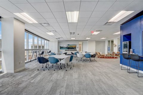 Propiedad comercial en alquiler en Orlando, Florida № 1690896 - foto 11