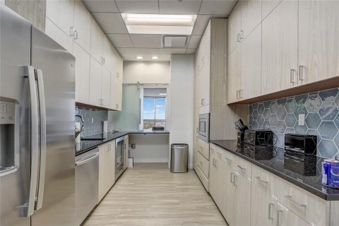 Propiedad comercial en alquiler en Orlando, Florida № 1690896 - foto 18