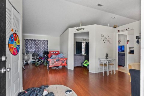 House in Deltona, Florida 3 bedrooms, 139.35 sq.m. № 1876888 - photo 19