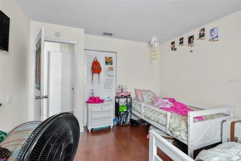 House in Deltona, Florida 3 bedrooms, 139.35 sq.m. № 1876888 - photo 12