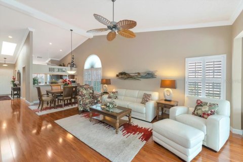 House in Bradenton, Florida 2 bedrooms, 143.72 sq.m. № 2199484 - photo 22