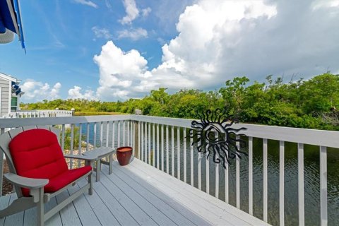 House in Bradenton, Florida 2 bedrooms, 143.72 sq.m. № 2199484 - photo 27