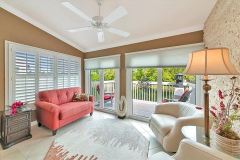 House in Bradenton, Florida 2 bedrooms, 143.72 sq.m. № 2199484 - photo 26