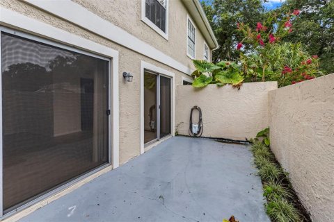 Townhouse in Tampa, Florida 2 bedrooms, 102.56 sq.m. № 2197619 - photo 25