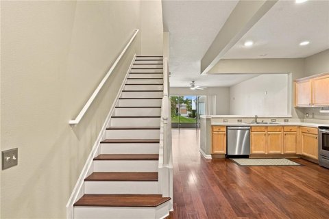 Touwnhouse à louer à Wesley Chapel, Floride: 3 chambres, 147.53 m2 № 2400459 - photo 6