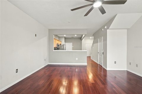 Touwnhouse à louer à Wesley Chapel, Floride: 3 chambres, 147.53 m2 № 2400459 - photo 14