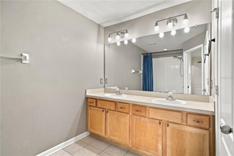 Touwnhouse à louer à Wesley Chapel, Floride: 3 chambres, 147.53 m2 № 2400459 - photo 30