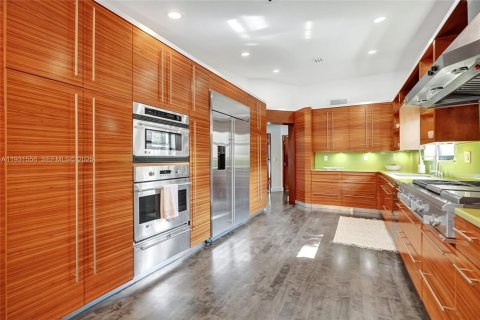 Купить виллу или дом в Майами, Флорида 4 спальни, № 1989916 - фото 26