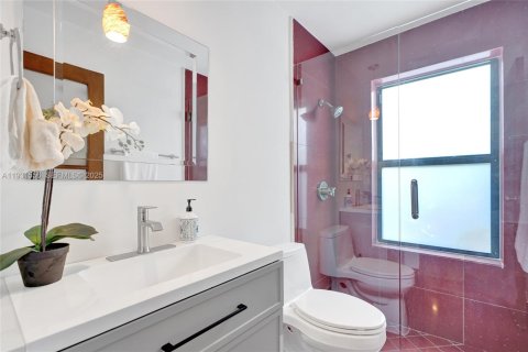 Купить виллу или дом в Майами, Флорида 4 спальни, № 1989916 - фото 29