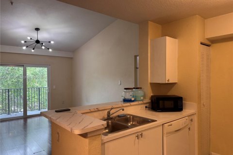 Appartement à louer à Homestead, Floride: 2 chambres, 83.15 m2 № 2318240 - photo 2