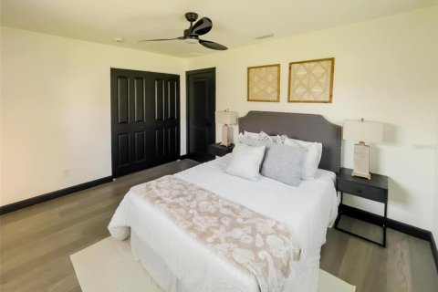 Casa en venta en Tampa, Florida, 3 dormitorios, 170.85 m2 № 1721973 - foto 24