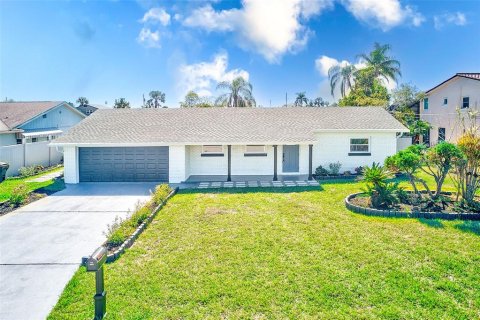 Casa en venta en Tampa, Florida, 3 dormitorios, 170.85 m2 № 1721973 - foto 1