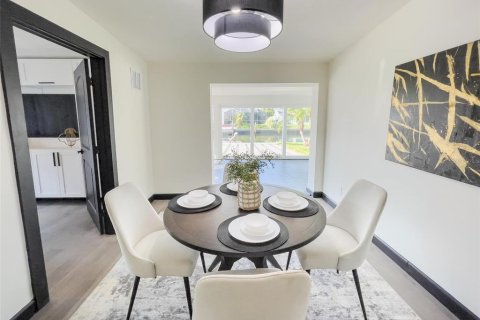 Casa en venta en Tampa, Florida, 3 dormitorios, 170.85 m2 № 1721973 - foto 19