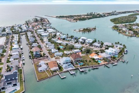 House in Venice, Florida 3 bedrooms, 156.45 sq.m. № 2107098 - photo 3