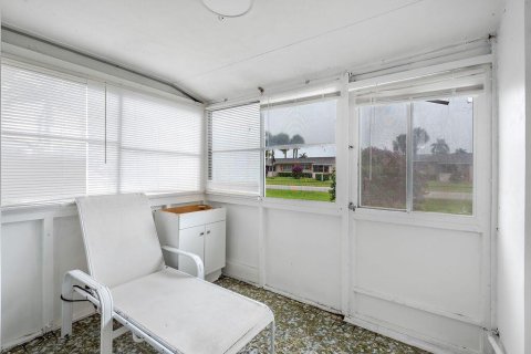 Купить кондоминиум в Уэст-Палм-Бич, Флорида 3 комнаты, 61.5м2, № 2147301 - фото 21