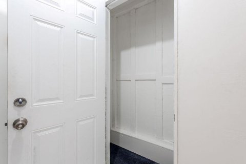 Купить кондоминиум в Уэст-Палм-Бич, Флорида 3 комнаты, 61.5м2, № 2147301 - фото 19