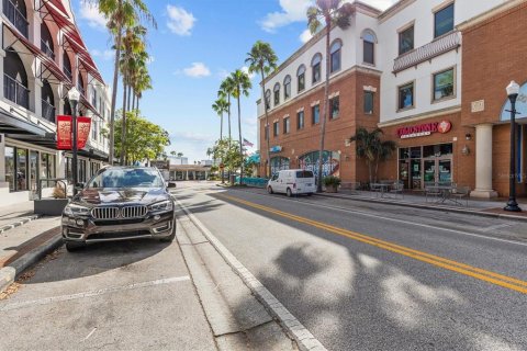 Commercial property in Safety Harbor, Florida 96.71 sq.m. № 2095657 - photo 9
