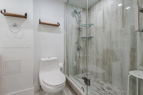 Copropriété à louer à Miami Beach, Floride: 2 chambres, 81.75 m2 № 2334624 - photo 27
