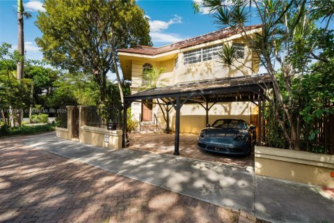 Купить виллу или дом в Майами, Флорида 2 спальни, 194.17м2, № 1971333 - фото 10