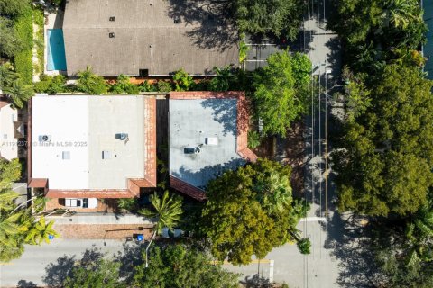 Купить виллу или дом в Майами, Флорида 2 спальни, 194.17м2, № 1971333 - фото 14