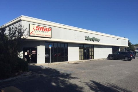 Propiedad comercial en alquiler en Niceville, Florida, 661.09 m2 № 558074 - foto 1
