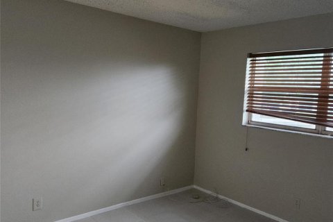 Condo in Fort Lauderdale, Florida, 2 bedrooms  № 2188005 - photo 9