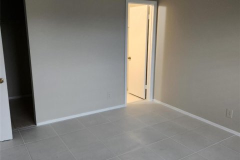 Condo in Fort Lauderdale, Florida, 2 bedrooms  № 2188005 - photo 8