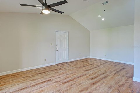 Condo in Sarasota, Florida, 2 bedrooms  № 1845245 - photo 12