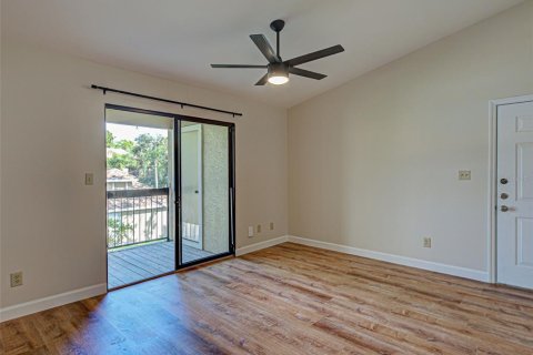 Condo in Sarasota, Florida, 2 bedrooms  № 1845245 - photo 6