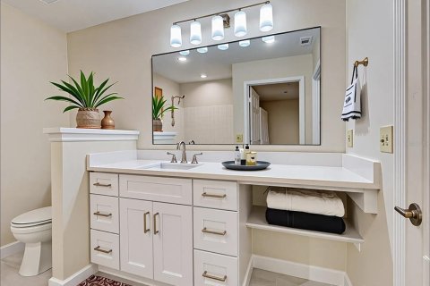 Condo in Sarasota, Florida, 2 bedrooms  № 1845245 - photo 29