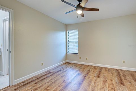 Condo in Sarasota, Florida, 2 bedrooms  № 1845245 - photo 22