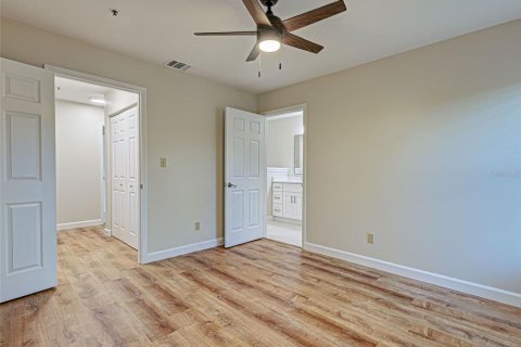 Condo in Sarasota, Florida, 2 bedrooms  № 1845245 - photo 20