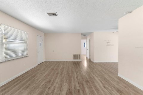Casa en venta en Dunnellon, Florida, 3 dormitorios, 144 m2 № 1870735 - foto 10