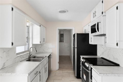 Casa en venta en Dunnellon, Florida, 3 dormitorios, 144 m2 № 1870735 - foto 14