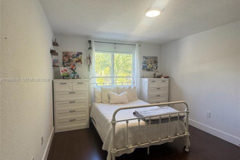 Villa ou maison à vendre à Doral, Floride: 4 chambres, 271.55 m2 № 2057059 - photo 23