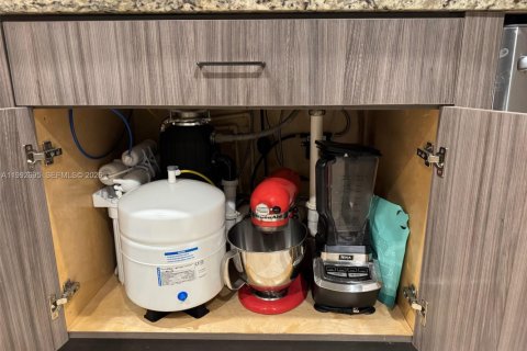 Villa ou maison à vendre à Doral, Floride: 4 chambres, 271.55 m2 № 2057059 - photo 14