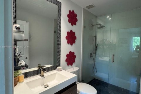 Villa ou maison à vendre à Doral, Floride: 4 chambres, 271.55 m2 № 2057059 - photo 25