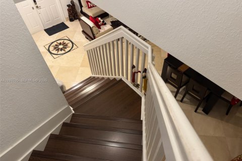 Villa ou maison à vendre à Doral, Floride: 4 chambres, 271.55 m2 № 2057059 - photo 22