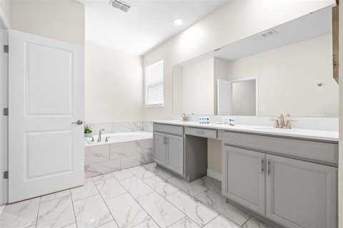 Villa ou maison à vendre à Davenport, Floride: 5 chambres, 286.23 m2 № 1534729 - photo 20