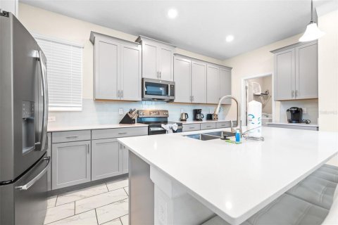 Villa ou maison à vendre à Davenport, Floride: 5 chambres, 286.23 m2 № 1534729 - photo 11
