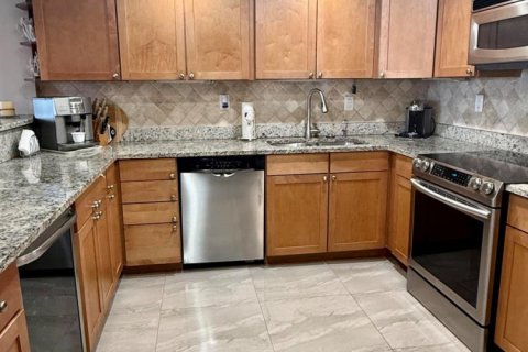 Condominio en venta en Fort Lauderdale, Florida, 2 dormitorios, 177.16 m2 № 2188215 - foto 13