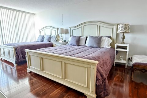 Condominio en venta en Fort Lauderdale, Florida, 2 dormitorios, 177.16 m2 № 2188215 - foto 30