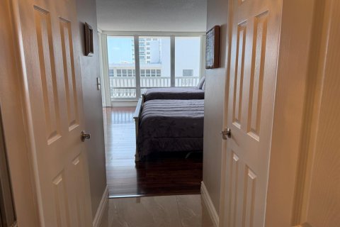 Condominio en venta en Fort Lauderdale, Florida, 2 dormitorios, 177.16 m2 № 2188215 - foto 29