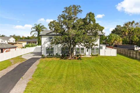 Villa ou maison à vendre à Apopka, Floride: 5 chambres, 178 m2 № 2425256 - photo 4