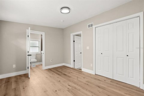 Villa ou maison à vendre à Apopka, Floride: 5 chambres, 178 m2 № 2425256 - photo 22
