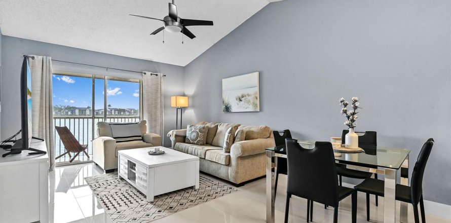 Condo à Margate, Floride, 1 chambre  № 2153968
