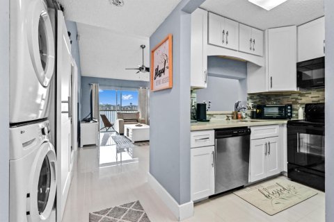 Copropriété à vendre à Margate, Floride: 1 chambre, 58.53 m2 № 2153968 - photo 4